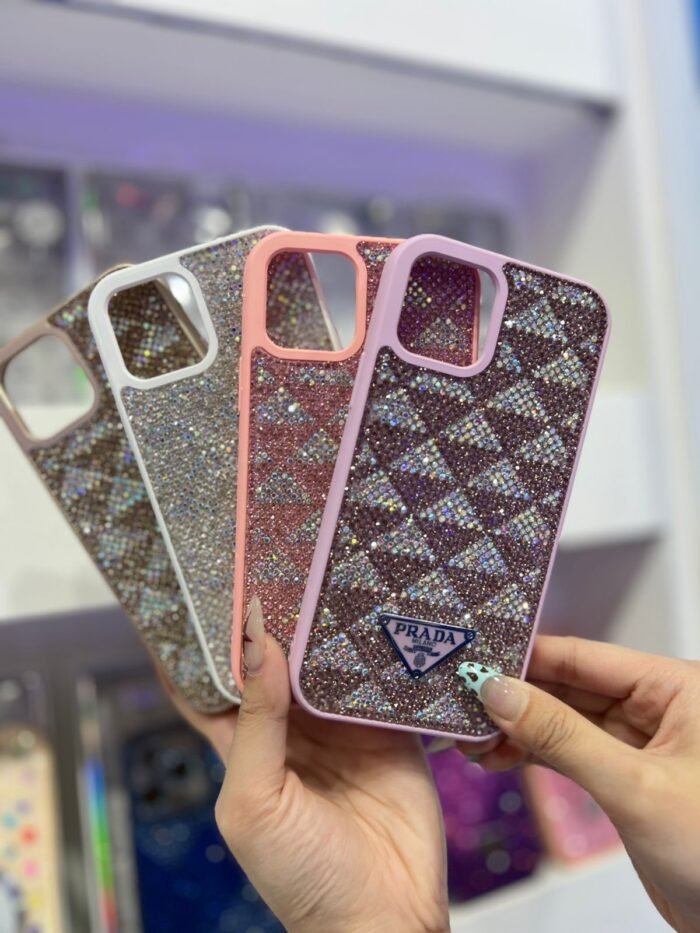 Capa Luxo strass Prada - Imagem 3