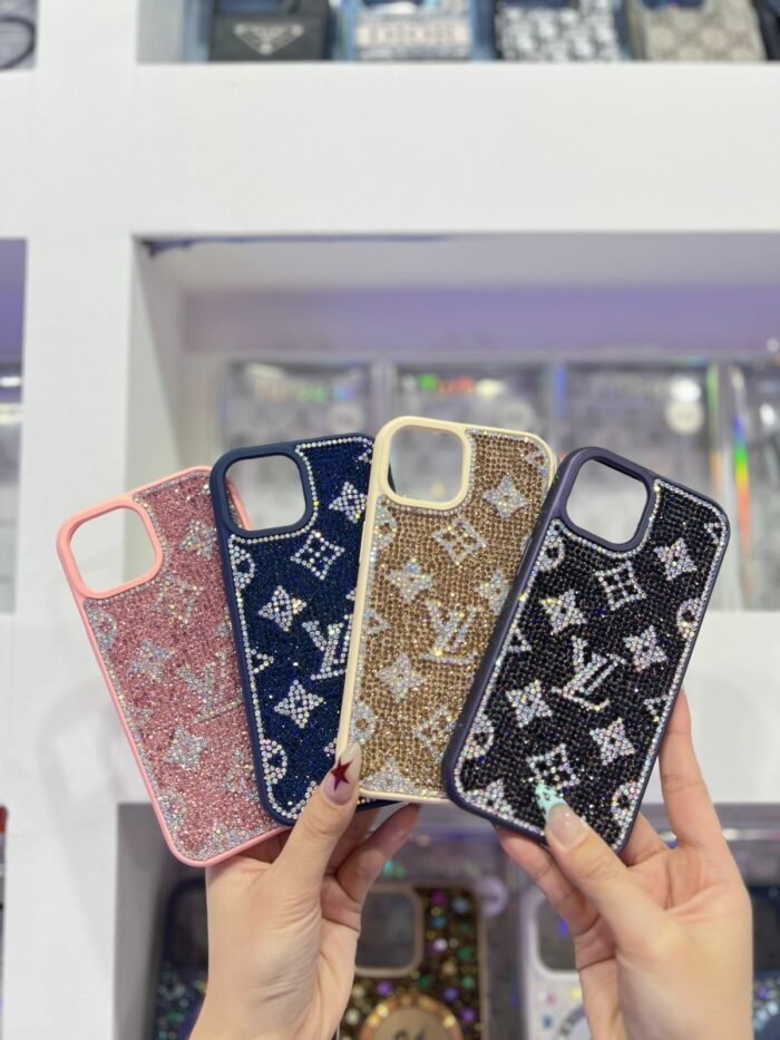 Capa Luxo Strass LV - Imagem 4