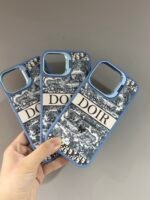 Capa Case Luxo Couro Dior Suporte na Câmera - Imagem 4