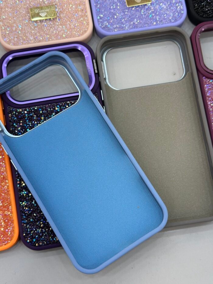 Capa Premium Luxo Pedrinha Strass com Suporte na Câmera e a película de Lente - Imagem 5