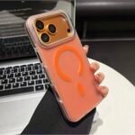 Capa Premium Fosca Barra Linha 17 MagSafe com Suporte na Câmera e Película de Lente - Imagem 7