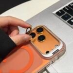 Capa Premium Fosca Barra Linha 17 MagSafe com Suporte na Câmera e Película de Lente - Imagem 6