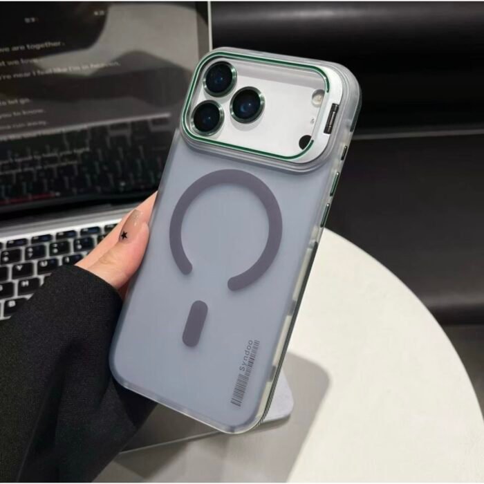 Capa Premium Fosca Barra Linha 17 MagSafe com Suporte na Câmera e Película de Lente - Imagem 3