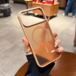 Capa Bold Aro Metálico Ressaltado Câmera com magsafe Fosca - Imagem 12