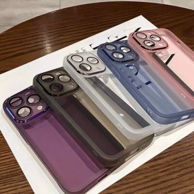 Capa Translúcida Borda Metálica Câmera Fechada