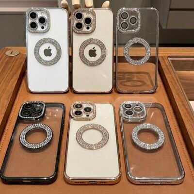 Capa Strass Mostra Logo Câmera Fechada