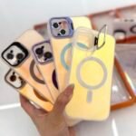 Capa Premium Reflexo MagSafe com Suporte na Câmera e Película de Lente - Imagem 2