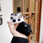 Capa de Fone Personagem Silicone com Gancho - Imagem 7