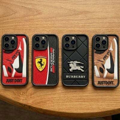 Capa Personagem Masculino Silicone Câmera Fechada iPhone