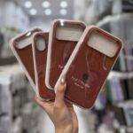 Capa Case Silicone Aveludado Cor Marrom - Imagem 8