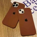 Capa Case Silicone Aveludado Cor Marrom - Imagem 2